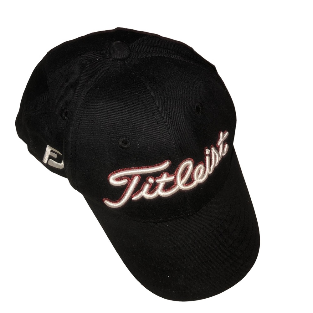 Titleist - Picture 2 of 5